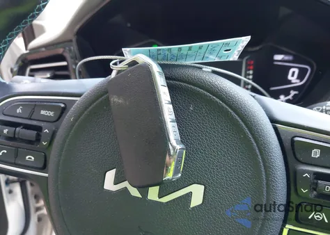 2022 Kia Niro Ex Premium z USA, uszkodzony, nr VIN KNDCE3LC6N5537276